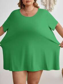 SHEIN CURVE+ Plus Size Casual Solid Color Round Neck Short Sleeve T-Shirt - Green - View 4