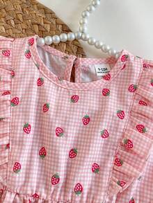 Baby GirlSweet Cute Pink & White Plaid Strawberry Print Woven Fabric Round Neck Drawstring Design Back Collar Open Water Drop Mushroom Button Decorative Cap Sleeve Knee-Length Dress Baby Girl Pink Summer Dress Strawberry Baby Dress Pink Strawberry Dress - Pink - View 7