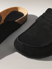 Solecia Women's Versatile Casual Slip-On Mules For Commuting & Daily Wear - Black - View 5