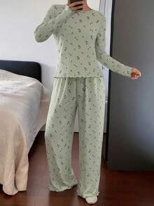 DAZY 女士秋季睡衣套装，2件套，碎花宽松长袖T恤和直筒裤。 - 綠色 - 查看 5