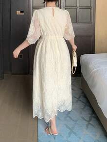 Dazy Plus 情人节优雅蕾丝圆领短袖喇叭袖收腰杏色连衣裙，长款加大码女式春夏吊带裙 - 杏色 - 查看 2