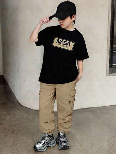 Mirajuku 男童舒适休闲宽松T恤套装（2件套），包含T恤和直筒裤，适合日常、运动和户外活动穿着。