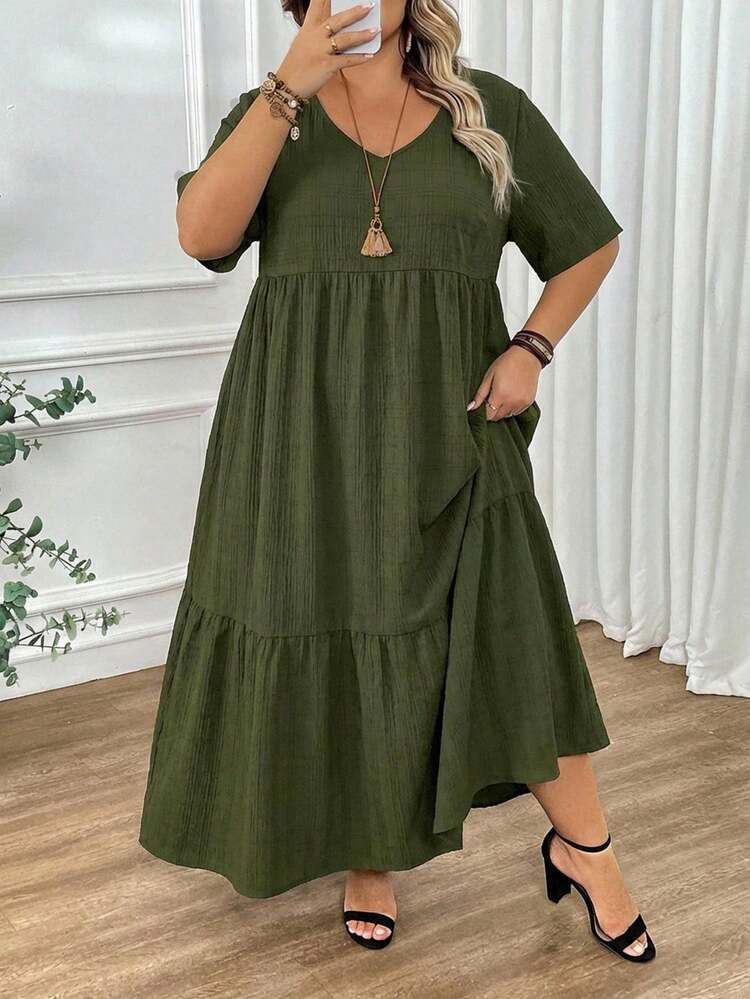 SHEIN CURVE+ 大码长款沙滩度假连衣裙 波西米亚风 夏季/乡村/沙滩度假装/沙滩装/沙滩服饰 - 墨綠色 - 查看 5