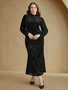 Đầm maxi nữ cỡ lớn Anewsta màu đen nhung họa tiết dập nổi, cài khuy giả, tay dài, cổ đứng, đuôi cá, thời trang, gợi cảm, thanh lịch, tôn dáng, thích hợp cho năm mới, ngày Valentine. - màu đen - Xem 3