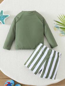 Bộ 2 món gồm áo tắm dài tay và quần bơi kẻ sọc xanh lá cây cho bé trai và bé gái, đồ bơi chống nắng thích hợp cho bãi biển, bơi lội, kỳ nghỉ. - xanh quân đội - Xem 3