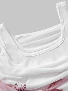 Girlism 少女修身网纱印花T恤，适合派对、休闲、夏季、毕业典礼、返校、度假、节日、午餐、音乐节等场合，花朵图案露脐上衣，印花露脐上衣，透视上衣，女童透视上衣，漂亮上衣，女士夏季上衣，白色印花上衣，褶皱上衣 - 白色 - 查看 4