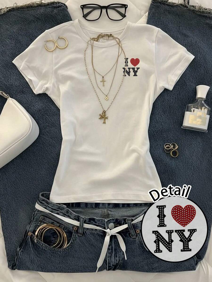 Attitoon 休闲简约仿水钻“I LOVE NY”字母印花修身女式短袖T恤，适合夏季穿着，复古风、休闲度假风、性感风、可爱风、Y2K椰子女孩风、波西米亚风、春假风、早午餐风、浅蓝色、闺蜜旅行风、霓虹海滩风、波西米亚风、嬉皮风、音乐节风，适合夏季穿着。 - 白色 - 查看 1