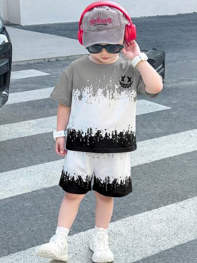 SHEIN 2pcs/Set Young Boys' Casual Comfortable Versatile Splatter Print Short Sleeve Top And Shorts Set, Suitable For Spring And Summer
