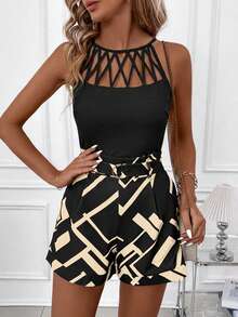 SHEIN Clasi Bộ đồ hai mảnh màu vàng họa tiết hình học khoét rỗng dành cho nữ, áo hai dây và quần short có túi, áo liền quần màu đen cho nữ, bộ đồ hai mảnh mùa hè cho nữ, trang phục hai mảnh cho nữ. - Màu Khaki - Xem 7