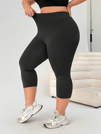 Solflare Black Plus Size Women's Gym Women Clothes,Capri Leggings,Spring Summer Clothes Tights Plus Size Yoga Pants Plus Size Plus Size Capri Plus Size Biker Short Leggings Plus Size Plus Size Leggings Plus Size Tights Plus Size Biker Shorts