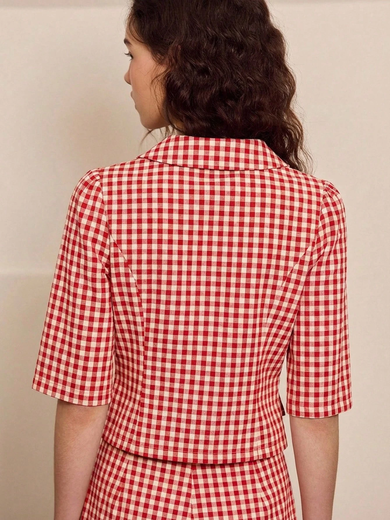 Red Gingham Button-Up Short-Sleeve Jacket With Rounded Collar Cute Vintage Style Spring Summer Going Out