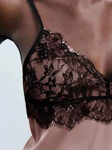 Maija 蕾丝拼接吊带背心，舒适亲肤，优雅百搭，适合外出、复活节、音乐节、毕业典礼、早午餐等场合。女士吊带背心，夏季女士上衣，蕾丝吊带背心，女士蕾丝吊带背心。 - 藕粉色 - 查看 6