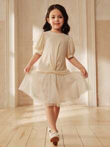 SHEIN 女童纹理针织前扭网拼接A字连衣裙 - 杏色 - 查看 4