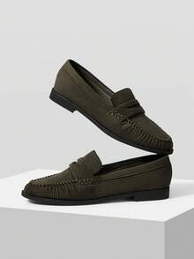 MOTF WOMEN'S PU LEATHER LOAFERS, RETRO BRITISH STYLE, FASHIONABLE & ELEGANT, COMFORTABLE SLIP-ON FLAT SHOES - Dark Green - View 2