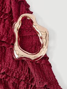 SHEIN MOD فستان سهرة قصير مزين بالمعدن، أنيق وضيق الخصر، مناسب للحفلات والكوكتيل - عنابي اللون - مشاهدة 3