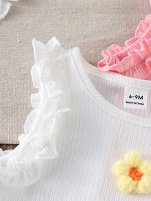 SHEIN 3件套女婴休闲上衣，包括粉色、白色和蓝色纯色罗纹无袖背心，饰有花朵图案，舒适透气，适合6个月至3岁婴幼儿夏季室内外穿着。 - 彩色 - 查看 6