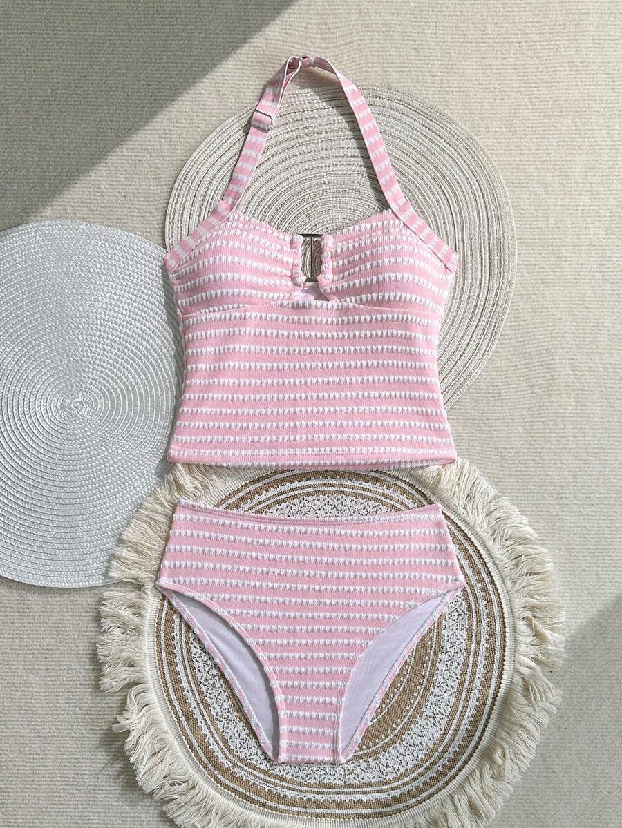 SHEIN Bộ đồ bơi 2 mảnh màu hồng sọc lượn sóng trang trí kim loại cho bé gái (cỡ lớn), chất liệu vải dệt kim mềm mại, thoải mái, thích hợp cho bãi biển, hồ bơi, bờ biển, lướt sóng, kỳ nghỉ, mùa hè, du lịch. - Hồng - Xem 1