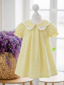 SHEIN Vintaside Kids 1pc Baby Girls Yellow Summer Elegant Fiesta Noche Dress,Jacquard Textured Reversible Collar A-Line Short Sleeve Casual Versatile Dress For Outings - Multicolor - View 3