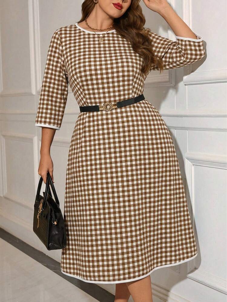 Plus Size Women's Summer Casual Vacation Plaid Print Contrast Trim Elegant Commuter Dress, Spring Break Outfits ,Vacation Outfits Women ,Holiday Outfits For Women,Going Out Outfits,2026 New Clothes,Simple And Fashionable For Everyday Wear,Dress Modest,Sun Dresses For Women,Sundress,Flowy Dress,Holiday Outfits Boho, Summer Casual Dress, Elegant Dress, Brown Elegant Dress Women,Casual Dresses For Women