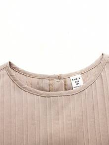SHEIN Tween女孩春夏休閒度假簡約舒適拼接抓皺荷葉邊下擺無袖上衣，梭織提花對比色3D蝴蝶結裝飾襯衫搭配直筒長褲套裝，白色 - 白色 - 查看 7