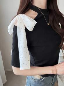 FRIFUL 女士圆领露肩撞色波点蝴蝶结面料修身短袖甜美T恤 - 黑色 - 查看 2