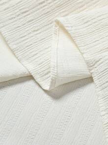 Manfinity RSRT 男士休闲纯色前扣短袖衬衫短裤套装，夏季男士服装套装，男士两件套，男士亚麻套装，男士两件套沙滩装，白色/米色，适合周末旅行、户外活动、探险旅行、轻松的工作环境或半正式场合，可作为男友/丈夫礼物、周年纪念/生日礼物、派对礼物、夏季假期礼物、新年礼物、婚礼礼物、情人节礼物。白色/米色男士亚麻套装，白色提花男士衬衫套装。 - 米色 - 查看 4