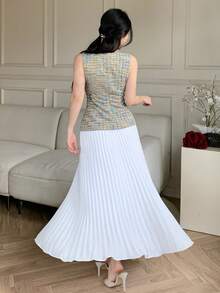 DAZY فستان طويل مشدود الخصر بدون أكمام للنساء - أبيض - مشاهدة 2