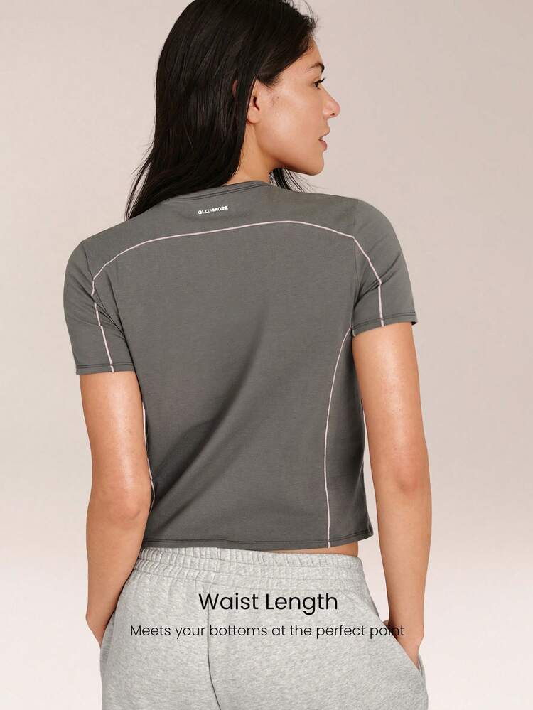 Pima Cotton Off-Duty Ultra-Soft Breathable Lightweight Stretchy Contrasting Seams Relaxed Fit Slim-Fit Crewneck T-Shirt Gym Workout Studio Daily Casual Wear