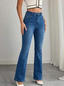 SHEIN Cottnline Plus Size Women High Waist Pockets Casual Versatile Flare Leg Jeans - Medium Wash - View 4