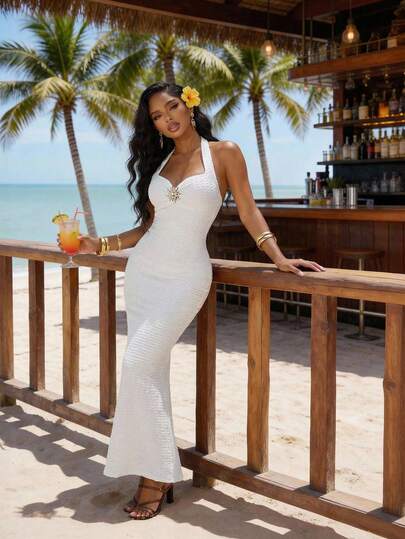 SHEIN Lady 女士纯色心形领露背吊带修身连衣裙