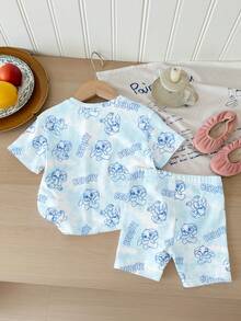 SHEIN Bộ đồ 2 món cho bé gái, kiểu dáng thường ngày, in hình thỏ Stitch hoạt hình dễ thương, áo thun cổ tròn tay ngắn màu xanh nhuộm tie-dye và quần short bó sát, thích hợp mặc hàng ngày vào mùa xuân/hè, phong cách đường phố, ở nhà hoặc đi nghỉ mát. - Nhiều màu - Xem 2
