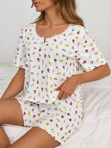 SHEIN 纯棉女士两件套彩色花卉图案纽扣蕾丝装饰睡衣套装，包括T恤和短裤，休闲可爱。 - 白色 - 查看 6