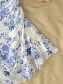 SHEIN Gaun Cami Motif Bunga dengan Ruffle di Pinggang untuk Liburan Musim Panas Anak Perempuan Remaja - Blue and White - View 6
