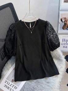SHEIN LUNE Plus Size Women 3D Floral Mesh Patchwork Round Neck Casual Short Sleeve Blouse Black Top Vacation Summer Holiday Going Out Top For Women Birthday For Women Beach For Women Valentine's Day Spring Break Top - Black - View 2