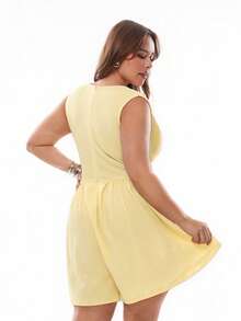 Solavibe Women Plus Size Butter Yellow Summer Romper,Smart Casual Sleeveless Solid Color Jumpsuit,Vacation Style Beach Holiday Outfits Curve Clothes - Yellow - View 3