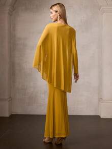 MOTF Soiréza Vestido de fiesta maxi elegante y glamoroso con mangas asimétricas y capa con volantes, detalles de volantes en la cintura, silueta entallada y cola de pez. Ideal para fiestas navideñas, Nochevieja, galas y eventos formales, bodas. - Amarillo - Ver 3