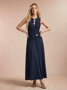 BizChic 新款春夏藏蓝色圆领连衣裙，饰有金属珠饰，镂空腰部设计，不对称褶皱下摆，不对称设计 - 寶藍色 - 查看 9