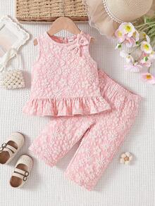 SHEIN Playful Pals 女婴碎花荷叶边下摆无袖上衣和粉色裤子两件套，饰有粉色蝴蝶结，适合外出、日常穿着、居家休闲和派对穿着。 - 粉色 - 查看 3