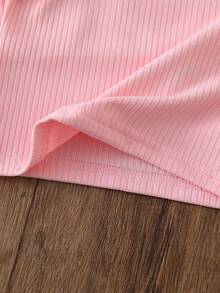 SHEIN 3件套女婴休闲上衣，包括粉色、白色和蓝色纯色罗纹无袖背心，饰有花朵图案，舒适透气，适合6个月至3岁婴幼儿夏季室内外穿着。 - 彩色 - 查看 5