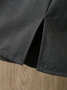 SHEIN 幼儿男童传统休闲长袖立领纽扣半开襟口袋长袍上衣，袖长可调节，侧开衩下摆设计，阿拉伯长袍，伊斯兰服装，卡夫坦长袍，沙特阿拉伯服饰，长袍，男童白色库尔塔，男童白色校服长袍，男童库尔塔，基本款型，适合春、夏、秋、冬四季穿着，3个月-3岁 - 深灰色 - 查看 6