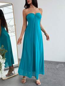 Aloruh New Romantic V-Neck Strapless Plunging Neckline Maxi Flowy Dress, Macaron Blue-Green, A-Line Silhouette, Flattering - Mint Blue - View 3
