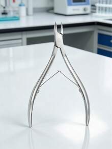 1 件装 LRIS 圆头老茧钳 - 创新型老茧剪，内置弹簧修剪器，角质层去除器，美甲美容工具（老茧钳）G21 角质层护理工具 - 銀色 - 查看 4