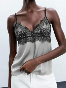 Maija 蕾丝拼接吊带背心，舒适亲肤，优雅百搭，适合外出、复活节、音乐节、毕业典礼、早午餐等场合。女士夏季服装，女士吊带背心，女士夏季上衣，缎面蕾丝吊带背心。 - 淺灰色 - 查看 5