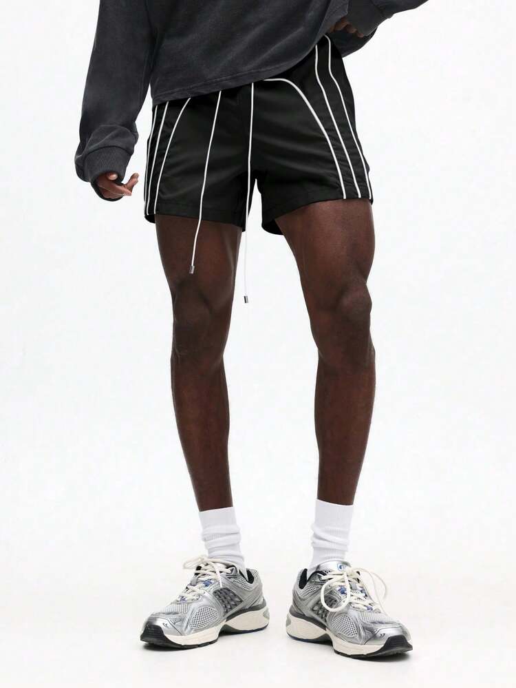 Spodenki ze ściągaczem i białą lamówką