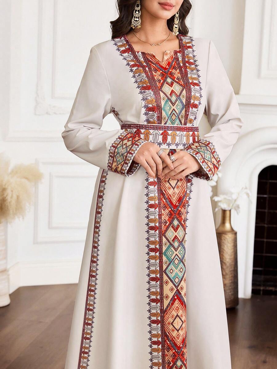 Al Najma 新款方领镂空收腰显瘦度假印花优雅休闲连衣裙 - 彩色 - 查看 1