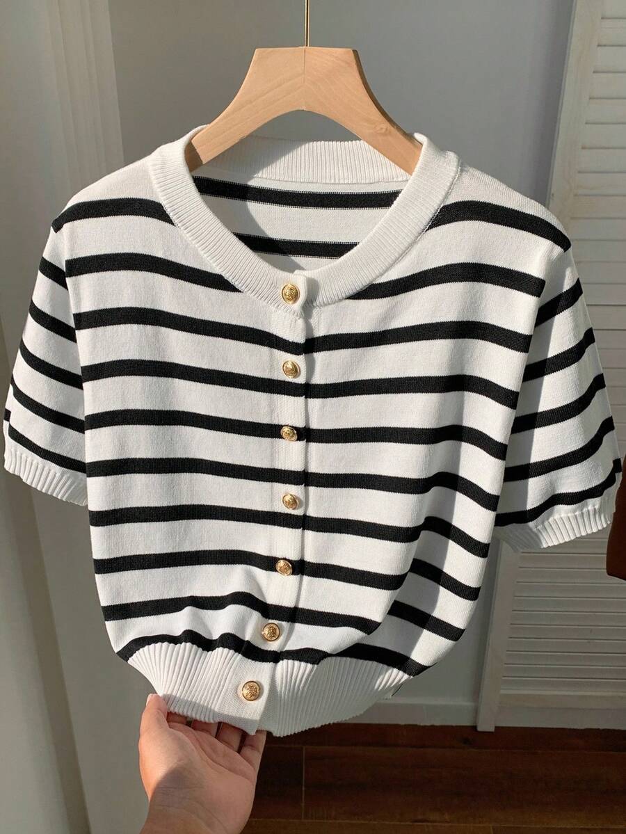 SHEIN EZwear Áo len ngắn tay kẻ sọc đen trắng dành cho nữ - Đen và trắng - Xem 1