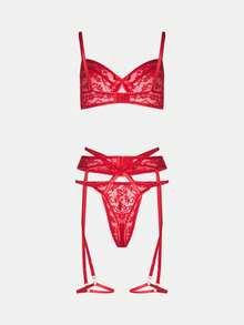 MISSGUIDED Delicate Floral Lace Three Piece Lingerie Set With Underwire Bra Garter Belt And Strappy Details - Red - View 2