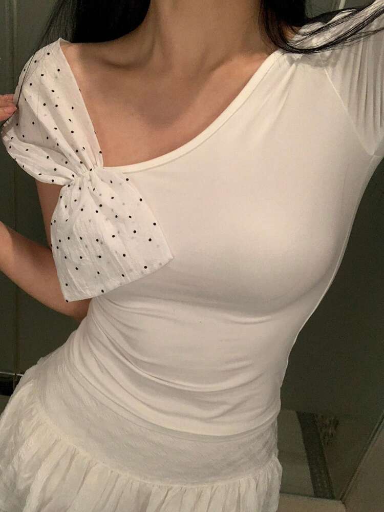 Women's Polka Dot Print Bow Decor Asymmetric Collar Short Sleeve Fitted Fashionable T-Shirt