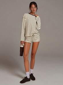 Athîral 女士条纹长袖上衣和修身短裤两件套 - 彩色 - 查看 3