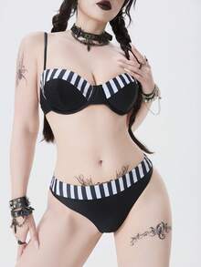 ROMWE Goth Bikini con aros con estampado de rayas - Blanco y Negro - Ver 1